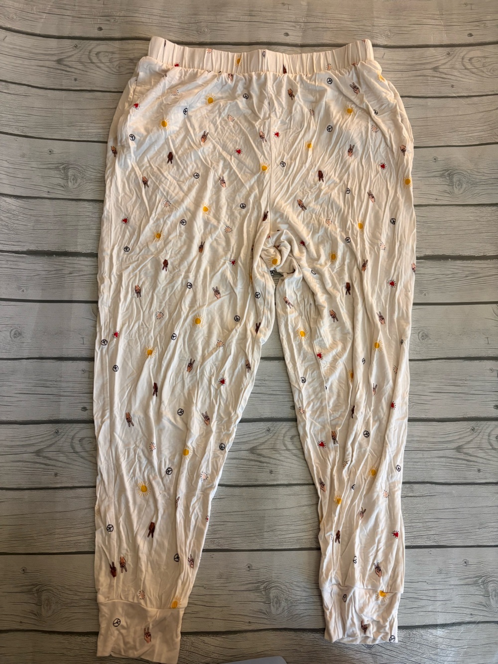 Old Navy Cream Swaddle with Yellow Sun & Red Accent Prints